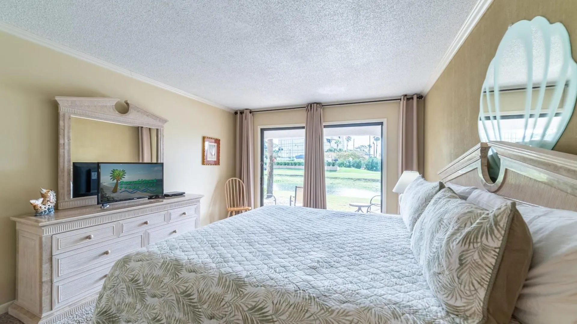 Edgewater Villa 1303 'Gone Gulf'N' Panama City Beach Tatil Evi